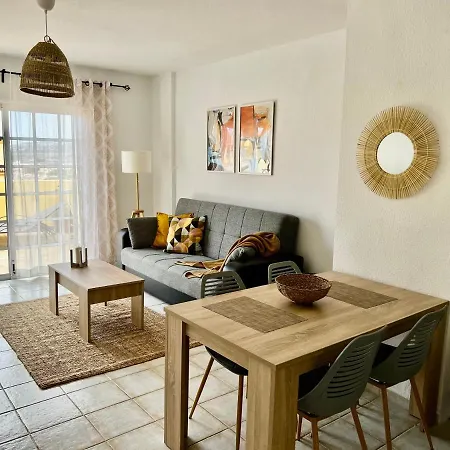 Magnolia * Costa Adeje (Tenerife)