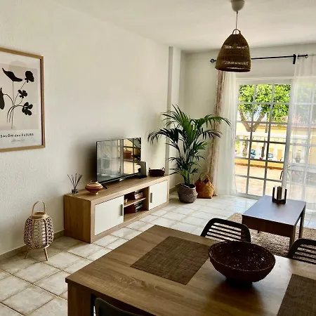 Magnolia Costa Adeje (Tenerife)