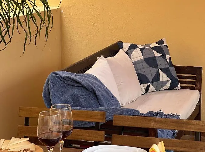 Magnolia Apartment *